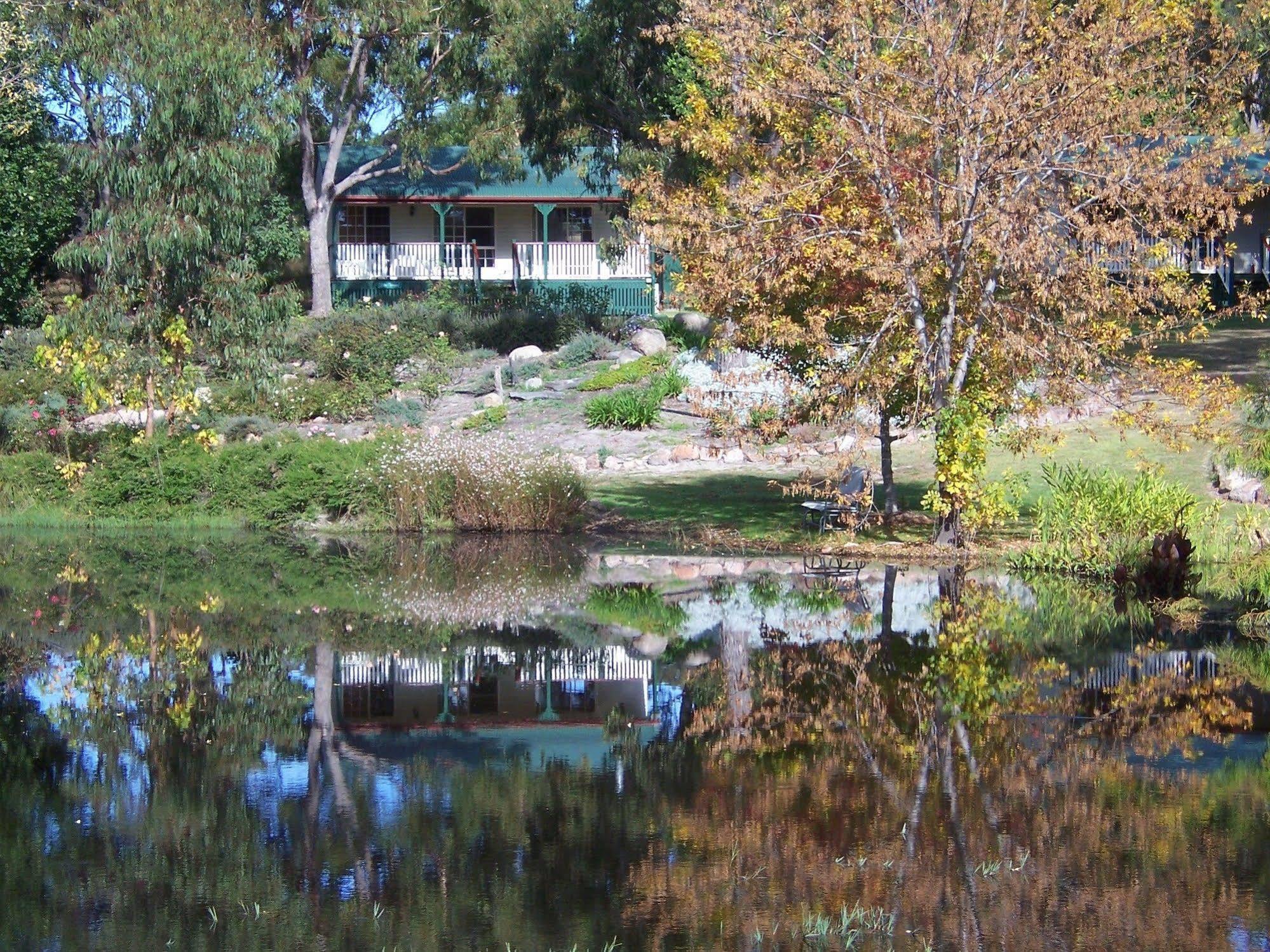 Granite Gardens Cottages & Lake Retreat Stanthorpe Exteriér fotografie
